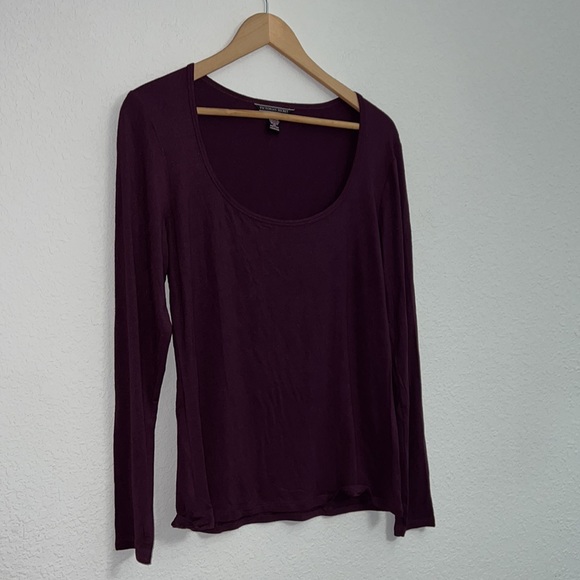 Victoria Secret Long Sleeve Tee - Picture 2 of 7